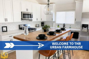 STUNNING Urban Farmhouse Minutes from Downtown